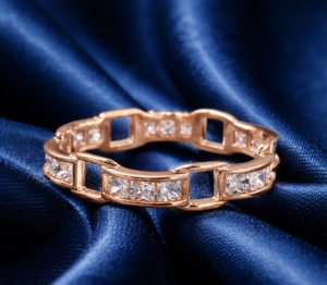 Rose Gold Crystal Link Ring
