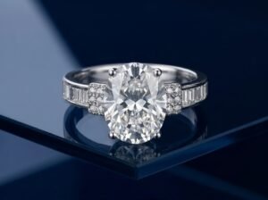 Oval Luxe Ring
