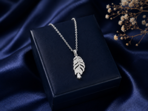 Leaf Pendant