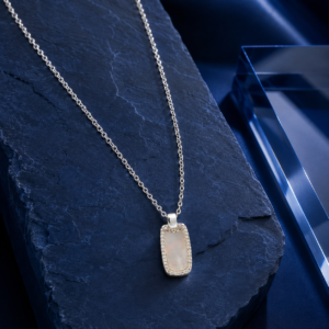 Pearl Glow Pendant